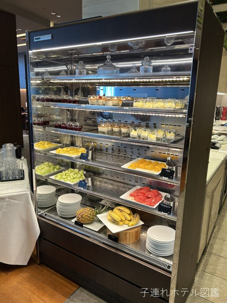 大阪マリオット都ホテルラウンジアフタヌーンティー